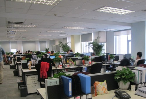 江蘇宏強(qiáng)電氣集團(tuán)取得高低壓開關(guān)柜用散熱結(jié)構(gòu)專利，提高高低壓開關(guān)柜的散熱效果:高低壓開關(guān)柜